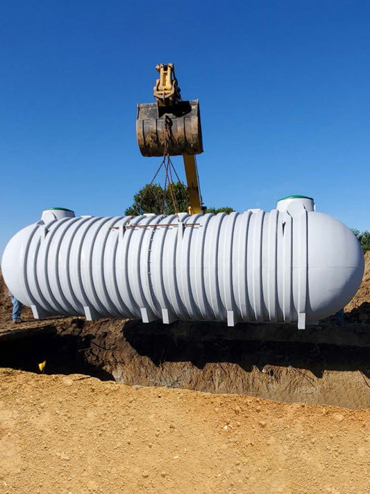 20,000 Gallon Large Cylindrical Cistern Tank